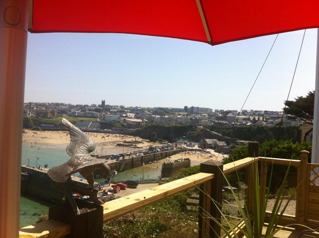Seaside Apartment New Quay エクステリア 写真